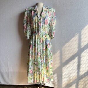 1980s Lightweight Floral Fit & Flare Summer Dress with Pockets